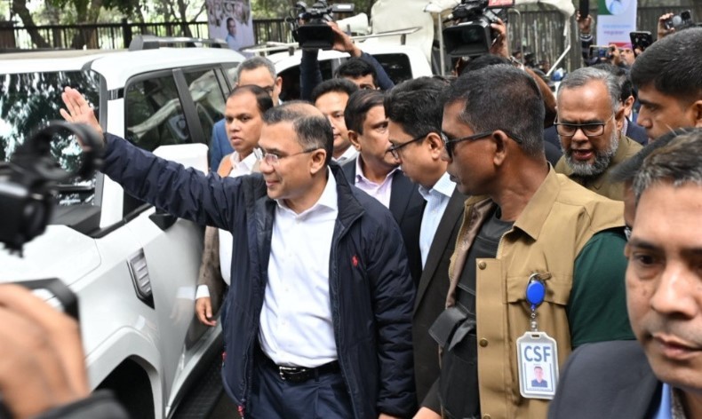 দেড় যুগ পর নয়াপল্টন কার্যালয়ে তারেক রহমান